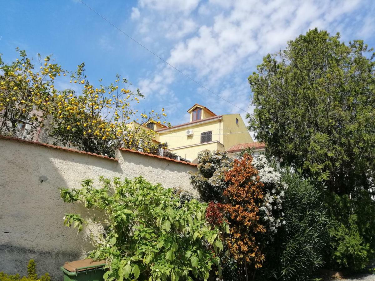 B&B Moscani Salerno Exterior photo